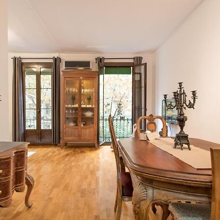 Art Nouveau Apartment Barcelona Exterior photo